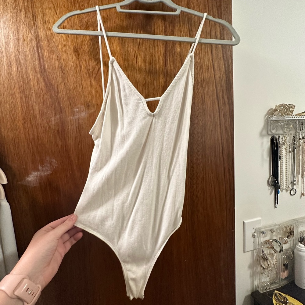 Sadie & Sage white bodysuit